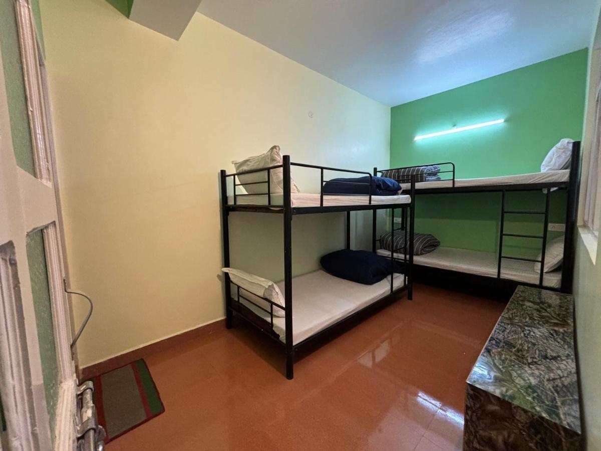 Zu-Zu Hostels Шимла Экстерьер фото